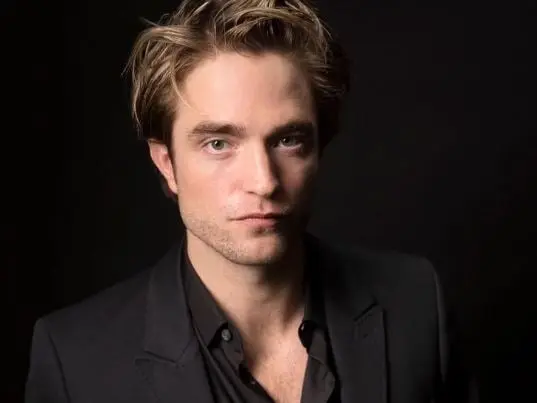 Robert Pattinson (13 de mayo)
