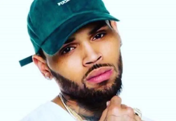 Chris Brown (5 de mayo)