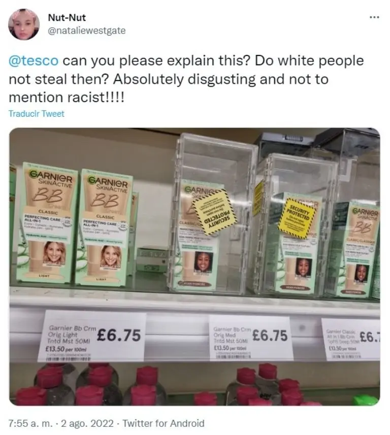 Acusan a supermercado de Racismo (Twitter)