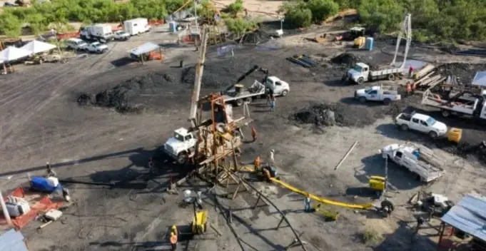 Las labores de rescate para salvar a los 10 mineros atrapados se dificultan. Cr&eacute;ditos: Especial 