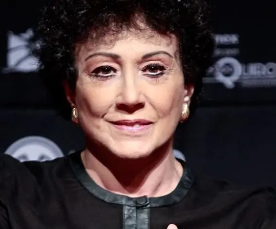 Aunque no fue parte como tal de grupo, s&iacute; fue fundadora y mente creativa detr&aacute;s de la banda durante m&aacute;s de una d&eacute;cada.