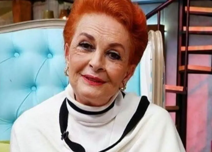  Talina Fernández | Periodista y conductora