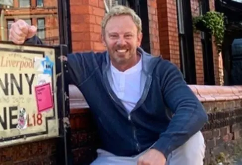 El actor dio vida a 	Steve Sanders.