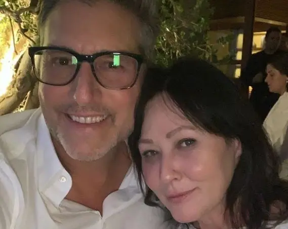 Dio vida a Brenda Walsh.