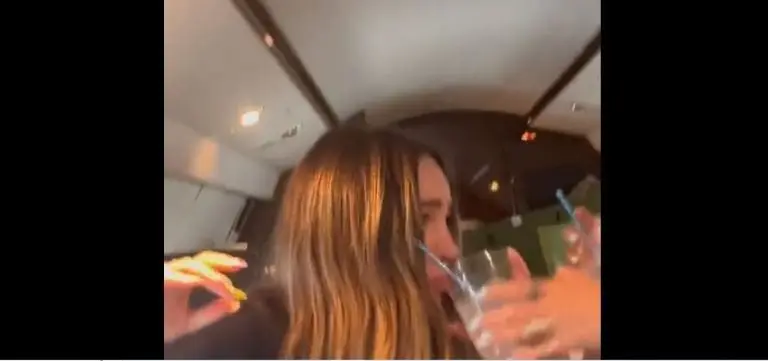 La turbulencia que vivió quedó en un susto. Foto: captura de pantalla.