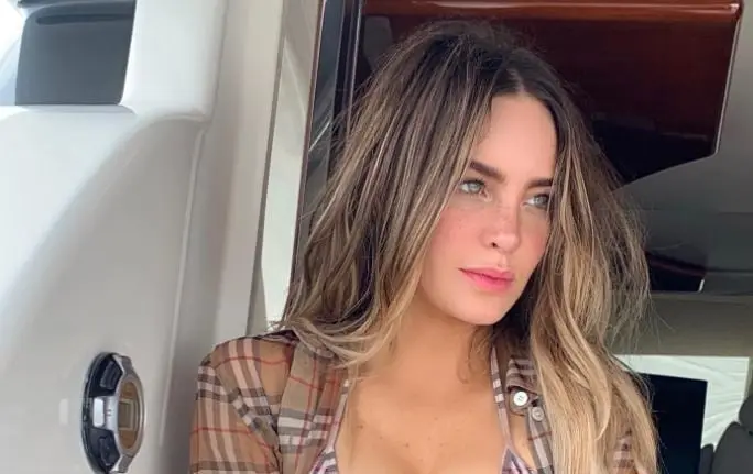 En varias ocasiones se le ha visto disfrutando de la vida en un yate valuado en aproximadamente 10 millones de d&oacute;lares.