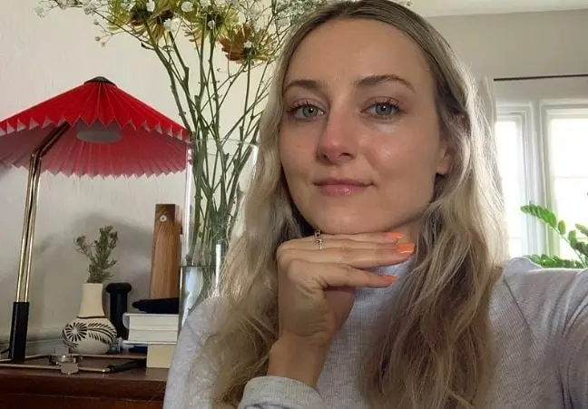 Era una ni&ntilde;a que lideraba a "Las seis", un grupo de amigas de la escuela de Jenna.