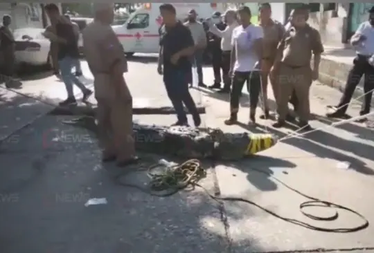 El cocodrilo fue visto en la Laguna del Carpintero en Tampico, Tamaulipas, arrastrando el cadáver de un hombre con su boca El cocodrilo fue visto en la Laguna del Carpintero en Tampico, Tamaulipas, arrastrando el cadáver de un hombre con su boca