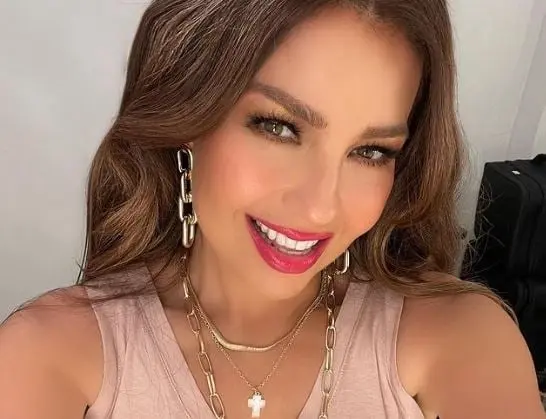  La famosa cantante y actriz mexicana cumple 51 a&ntilde;os este 26 de agosto. Por eso, te contamos algunas curiosidades que no conoc&iacute;as sobre Thal&iacute;a.