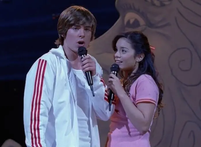 Esta película se estrenó en Disney Channel en 2006. Obtuvo dos premios Emmy. Aquí te contamos cómo luce el elenco de 'High School Musical', tras 16 años.