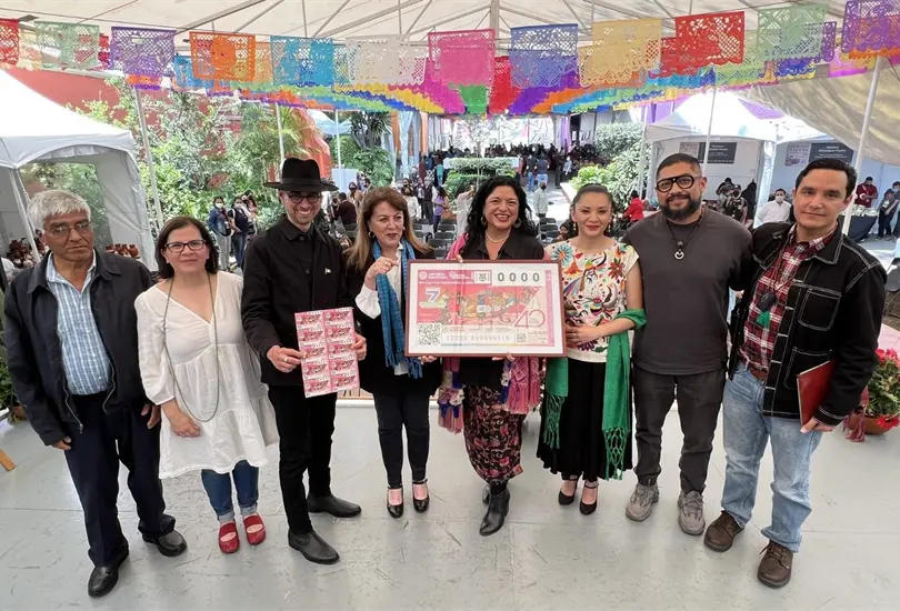 El billete lleva impreso el mural Tejedores de Sue&ntilde;os de los artistas urbanos Sego Ovbal y Saner Edgar, que se encuentra dentro del Museo Nacional de las Culturas Populares 