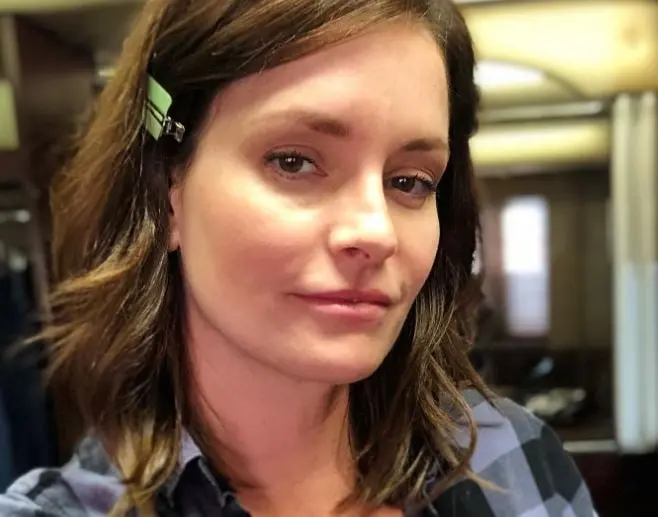 Era una mujer viuda de guerra con la que Noah ten&iacute;a una relaci&oacute;n casual.