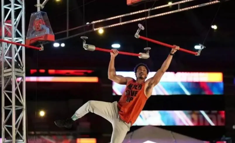 American Ninja Warrior Temporadas 12-13 (2022) | Friday Night Lights Temporadas 1-5 (2007) | 1 de septiembre