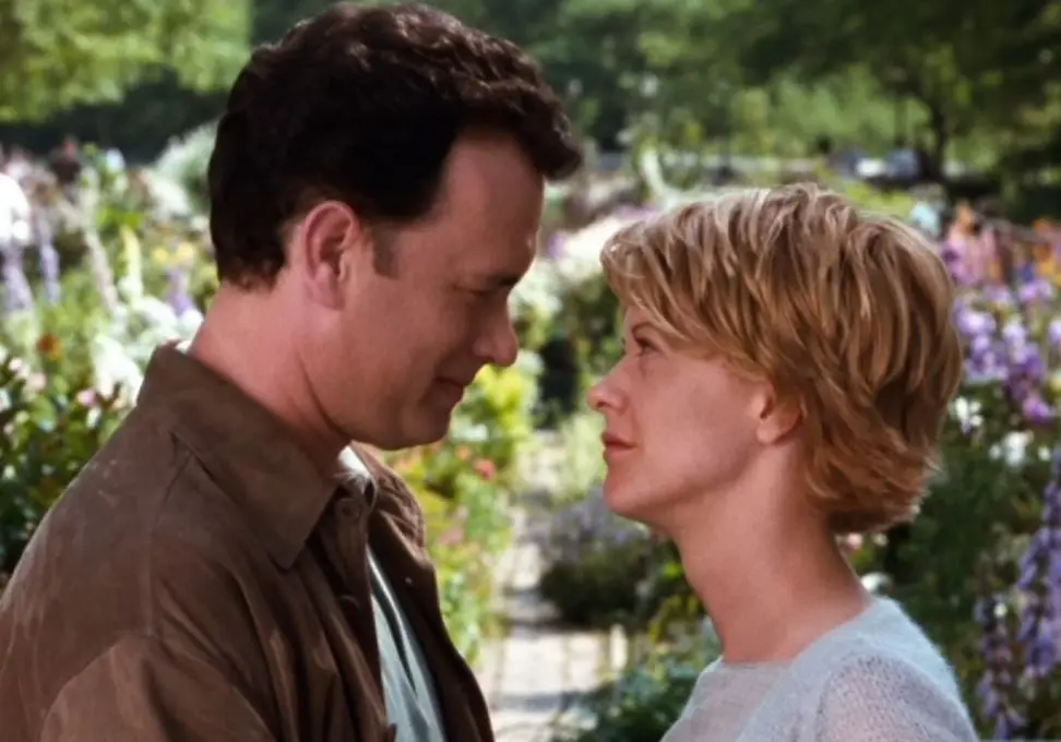 Un magnate de una cadena de librer&iacute;as y la due&ntilde;a de una peque&ntilde;a librer&iacute;a de colonia, son ciber amigos an&oacute;nimos que se enamoran por computadora, sin saber que son rivales comerciales. 