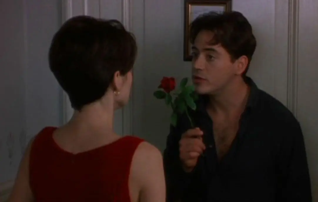 Una llamada telef&oacute;nica induce a una joven a viajar a Italia para encontrar a quien podr&iacute;a ser su verdadero amor.