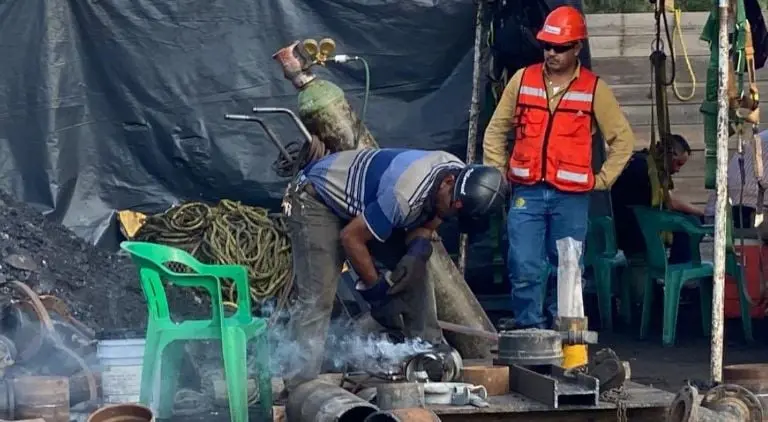 Labores de rescate de mineros. Foto: Protección Civil.