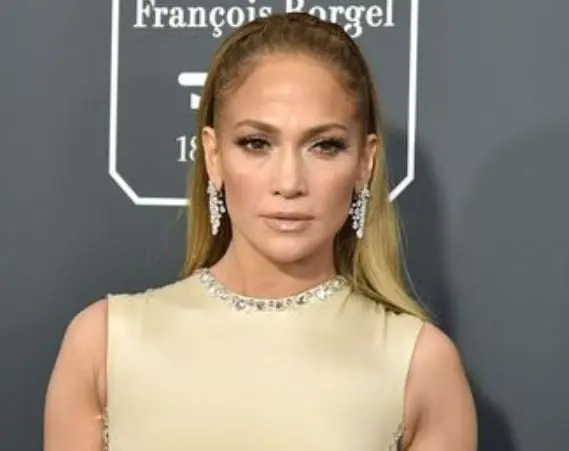 Jennifer Lopez (24 de julio)