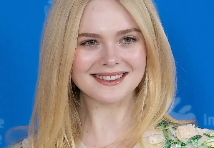 Elle Fanning (9 de abril)