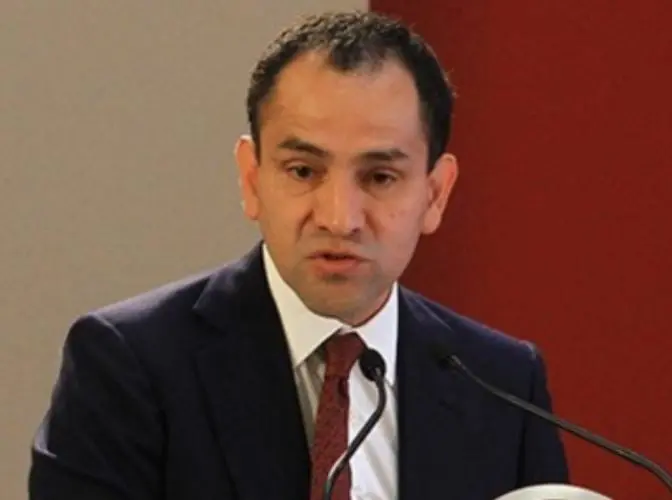 Fue secretario de Hacienda y Crédito Público. Fue secretario de Hacienda y Crédito Público.