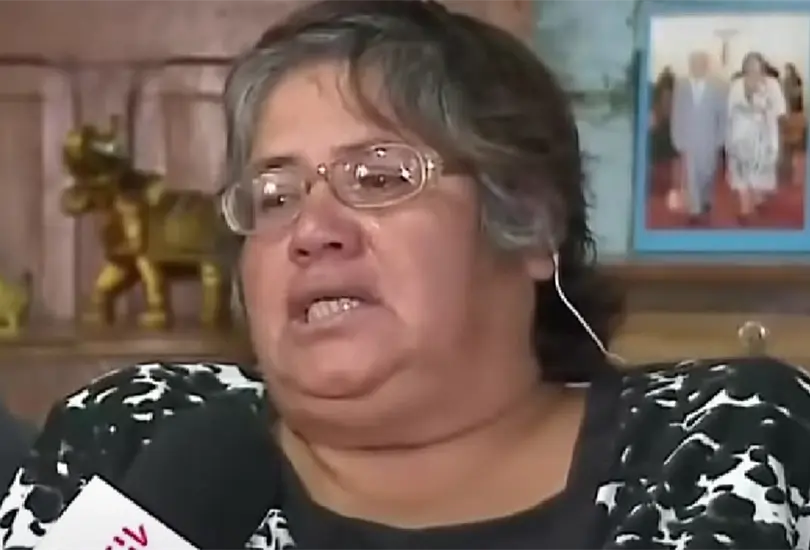 Mujer que dijo vistima llora por las cr&iacute;ticas