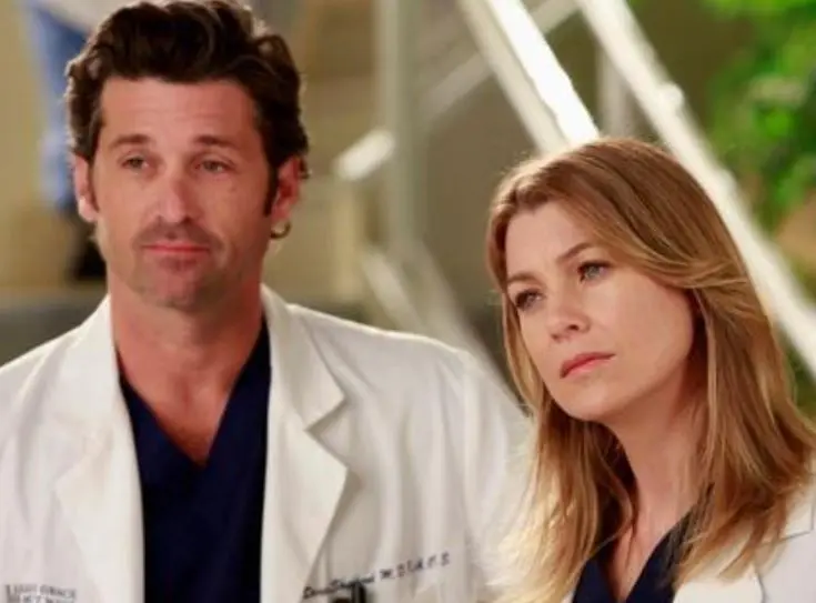  Sigue la vida de Meredith Grey, una residente del Hospital Seattle Grace que debe probar sus habilidades como m&eacute;dico.