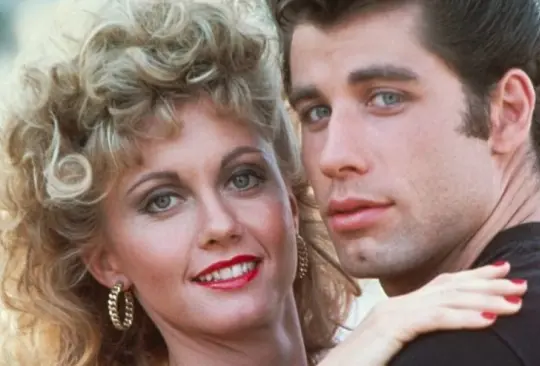 Olivia Newton y John Travolta fueron protagonista de Grase y mantuvieron una amistad durante m&aacute;s de 40 a&ntilde;os Cr&eacute;ditos: Especial 