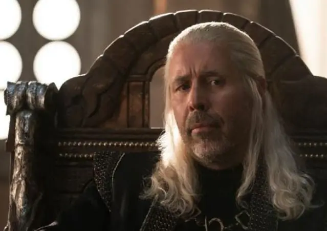 Es el sucesor del viejo monarca, Jaehaerys Targarye: No es considerado un verdadero l&iacute;der por su car&aacute;cter afable y su decencia.