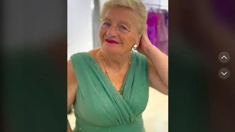 La mujer tiene 76 años. Foto: captura de pantalla.