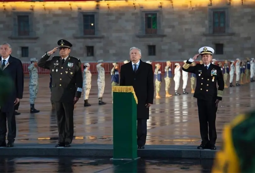 El presidente record&oacute; a las v&iacute;ctimas de los sismos. 