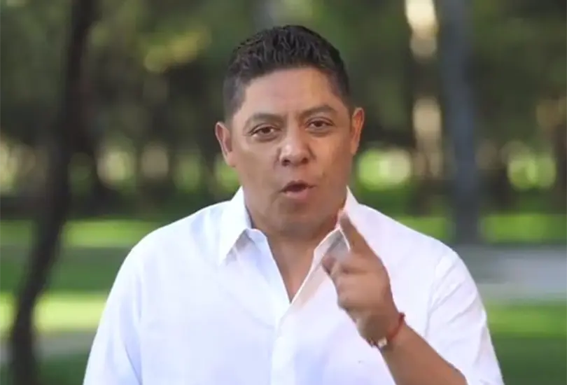 Conocido como El Pollo Conocido como El Pollo