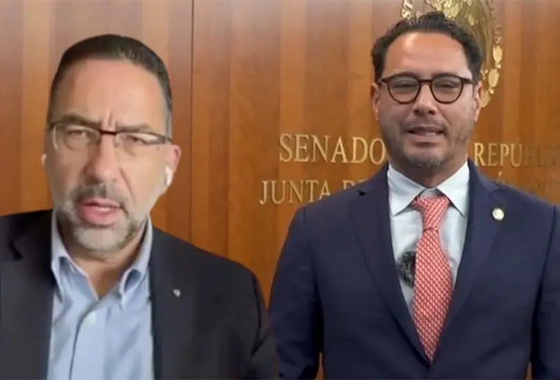 Javier Lozano critic&oacute; al senador Ra&uacute;l Paz. 