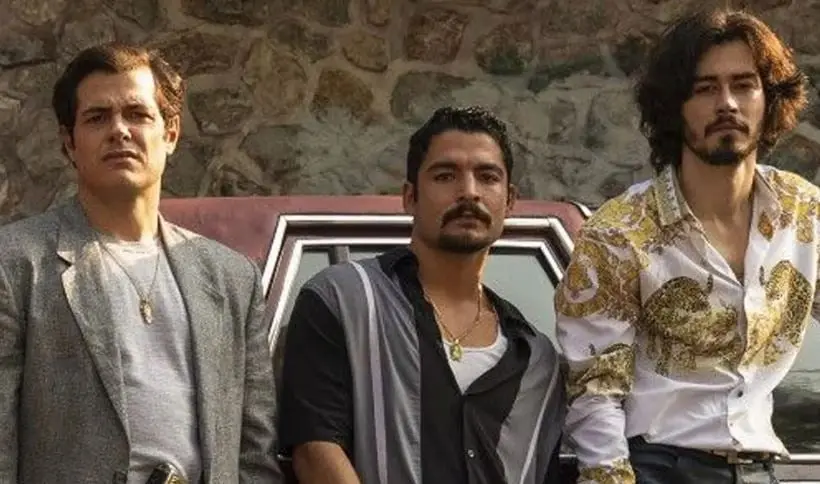 Con un 8,8, "Narcos" cuenta la historia del legendario capo Pablo Escobar.