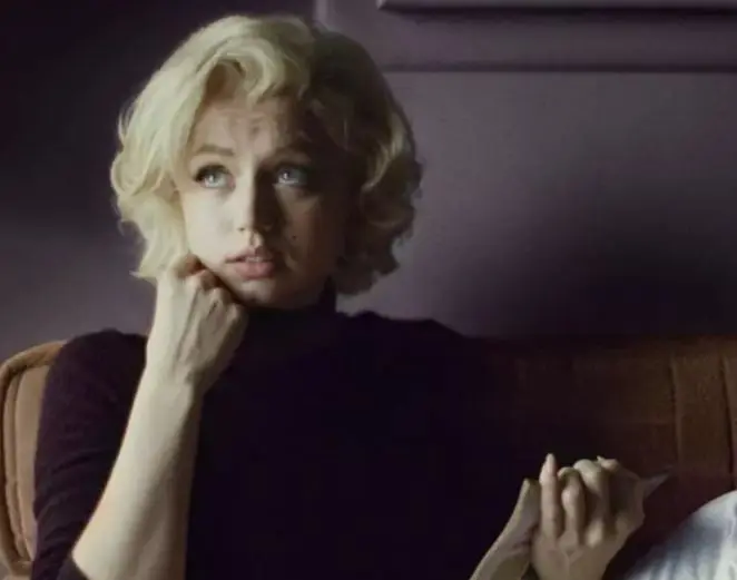 Blonde | Septiembre 28