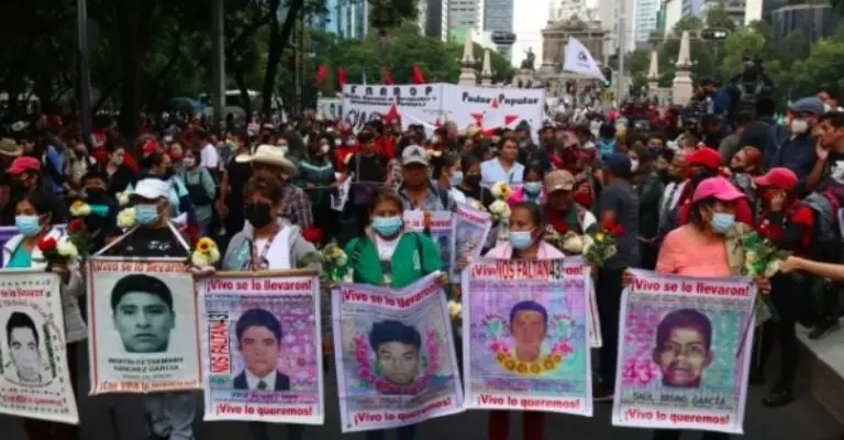 Marcha por los 43 estudiantes de Ayotzinapa 2022 Créditos: Cuartoscuro