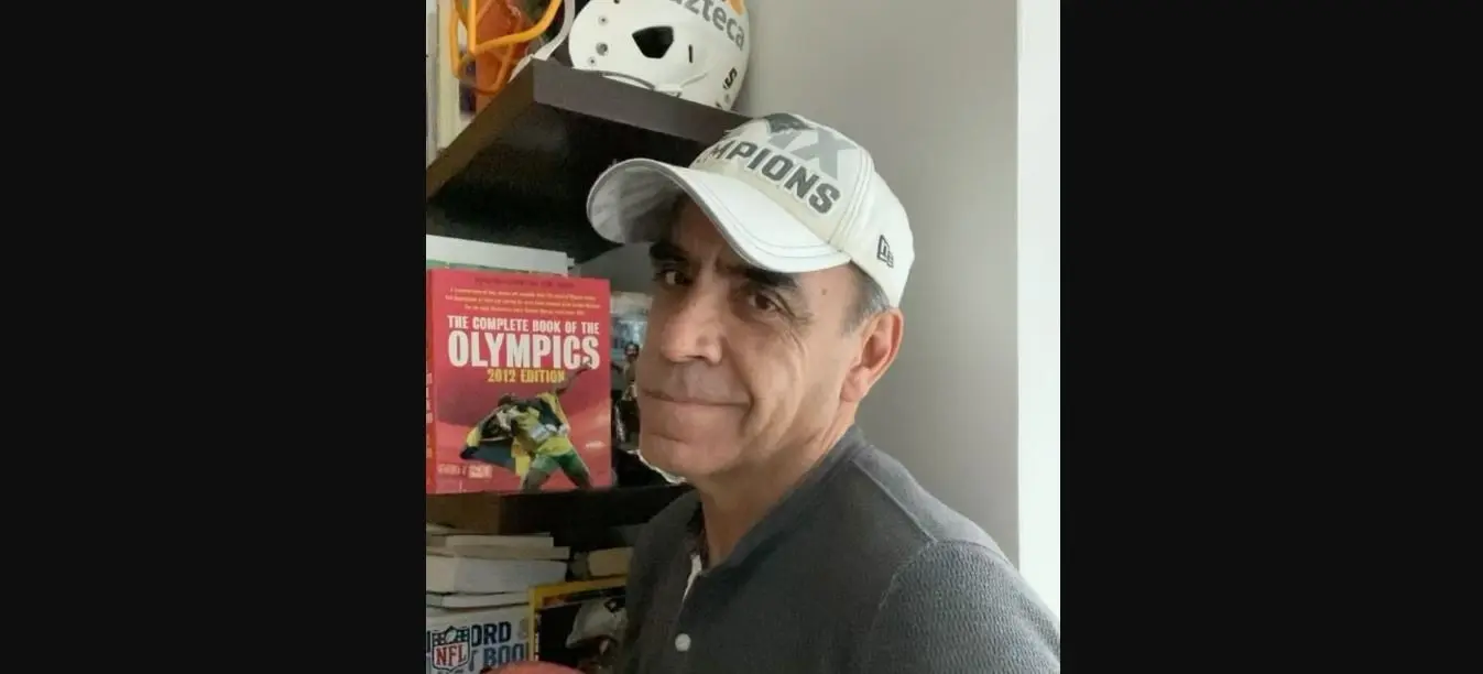 Enrique Garay era el analista de otros deportes como la NFL. Ahora solo transmite el Super Bowl en TV Azteca.  