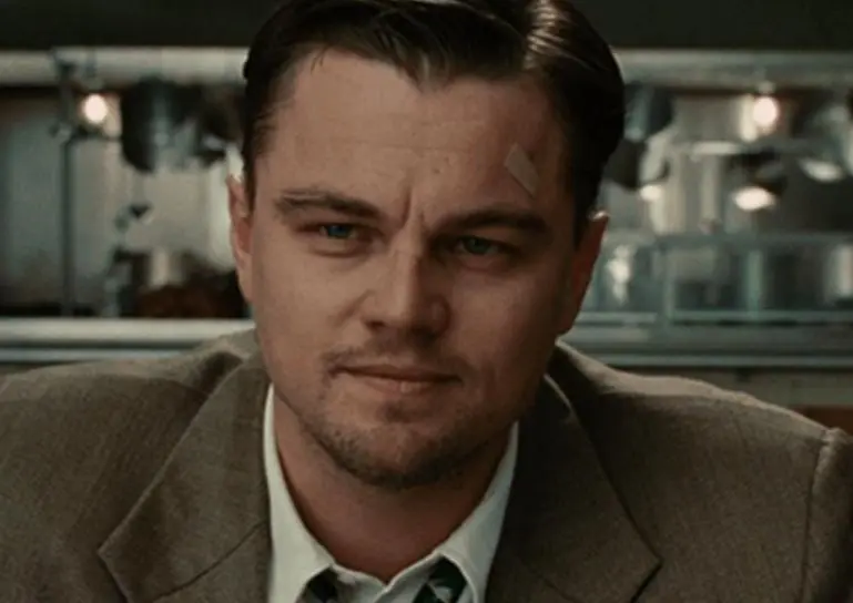 El actor de "Titanic" habla inglés, alemán e italiano. El actor de "Titanic" habla inglés, alemán e italiano.