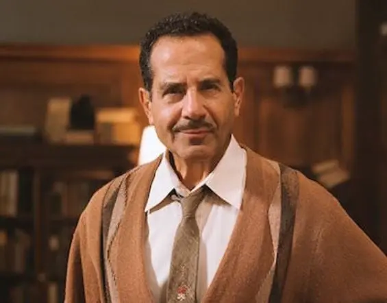 Era el co-conductor del programa "Los Fooglies de Floop", donde sol&iacute;an aparecer humanoides.