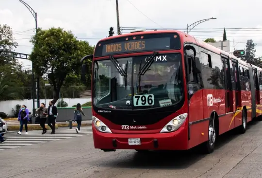 Sanciones por invadir el carril del Metrobús. 