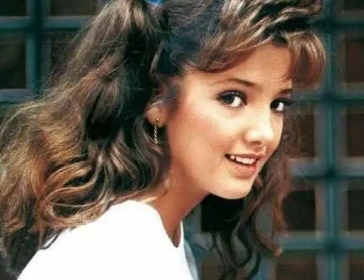 Quinceañera | Maricruz Fernández Sarcoser (1987)