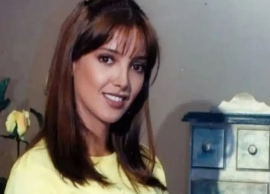 El privilegio de amar | Cristina Miranda/Cristina Velarde Hernández (1998)