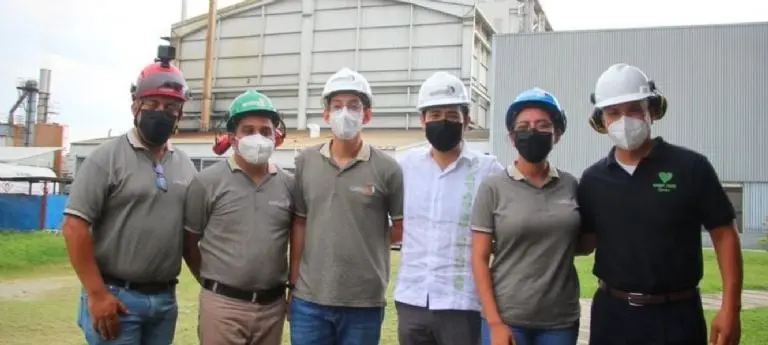Aprendices de Jóvenes Construyendo el Futuro. Foto: Inatagram (jovconfuturo).
