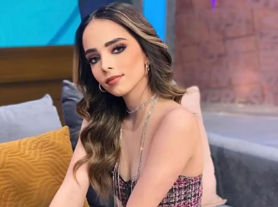 El programa matutino sufri&oacute; algunos cambios luego de que Maru Silva se sumara como productora. Te decimos qui&eacute;nes forman el nuevo elenco de 'Venga la Alegr&iacute;a: Fin de semana'.