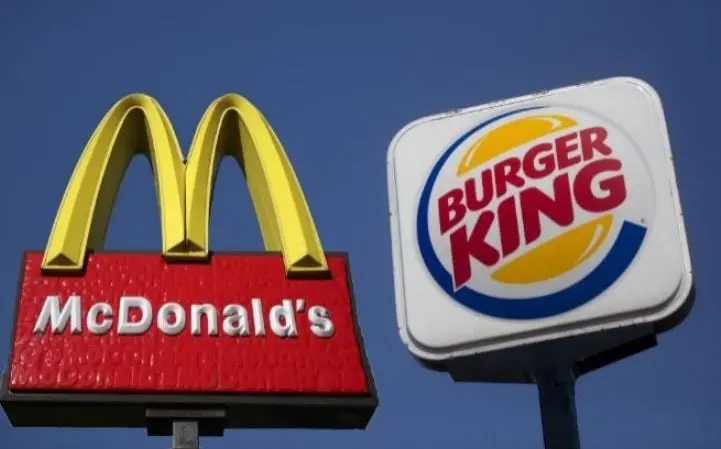 Pizzer&iacute;as, hamburgueser&iacute;as, restaurantes de pollo frito y m&aacute;s, se han convertido en el d&iacute;a a d&iacute;a de la dieta mexicana. Te decimos cu&aacute;les son los 10 estados con m&aacute;s restaurantes de comida r&aacute;pida en M&eacute;xico, de acuerdo con Statista.