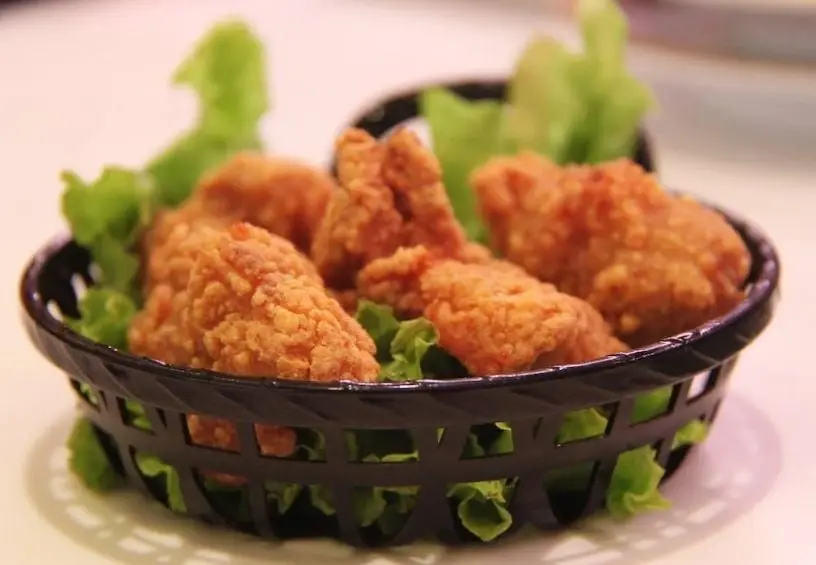 Restaurantes de comida r&aacute;pida: 3,556 