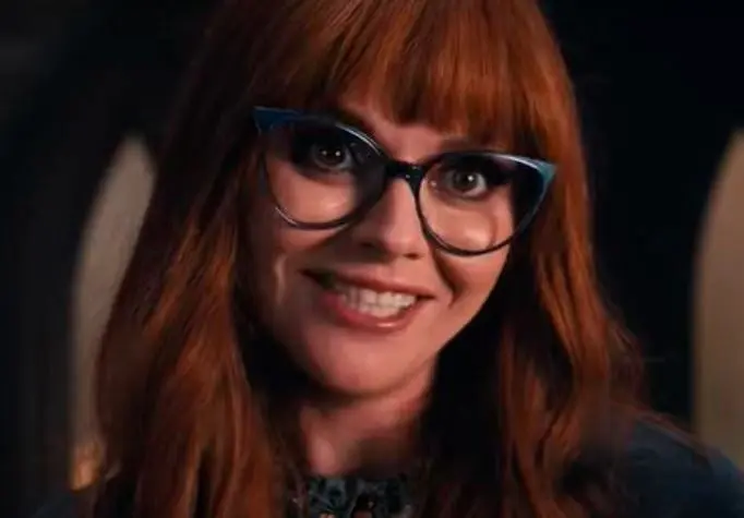 Christina Ricci como Marilyn Thornhill / Laurel Gates