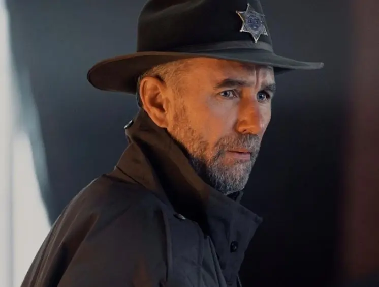 Jamie McShane como el sheriff Donovan Galpin