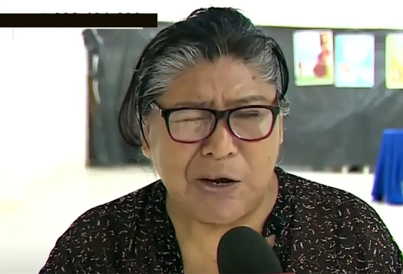 La mujer sufri&oacute; par&aacute;lisis en una parte del rostro debido a la preocupaci&oacute;n y la tenci&oacute;n que ha vivido en los &uacute;iltimos d&iacute;as, luego de que tres entidades bancarias la amenazaran con embargar su casa por pr&eacute;stamos que no hizo