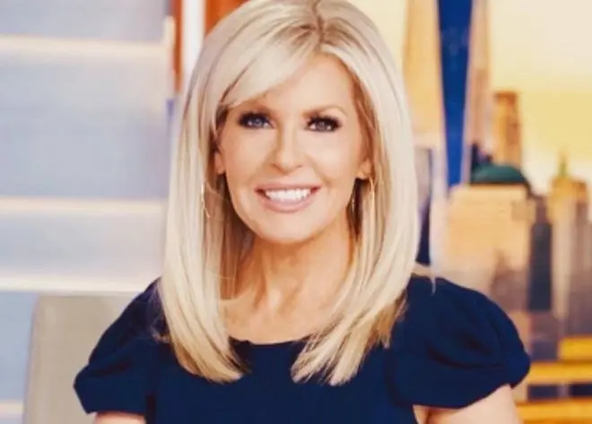 CNN descubrió plagio en su libro publicado en 2012, en su disertación para obtener un doctorado de la Universidad de Columbia y en sus columnas para "Washington Times". Crowley lo negó y sin importar las acusaciones, se convirtió en vocera del Departamento del Tesoro en el gobierno de Donald Trump.