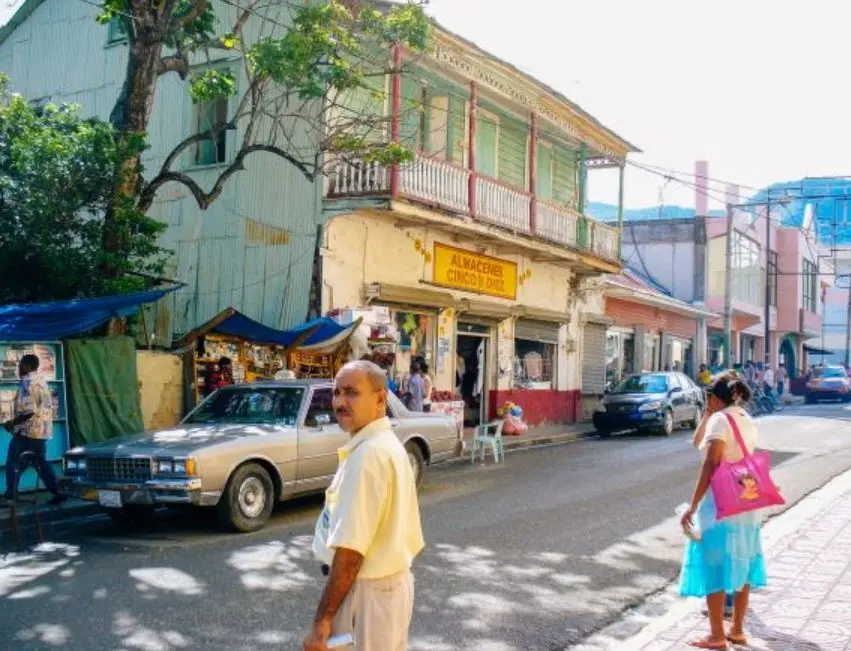 15. Rep&uacute;blica Dominicana | Salario m&iacute;nimo: 205 d&oacute;lares 