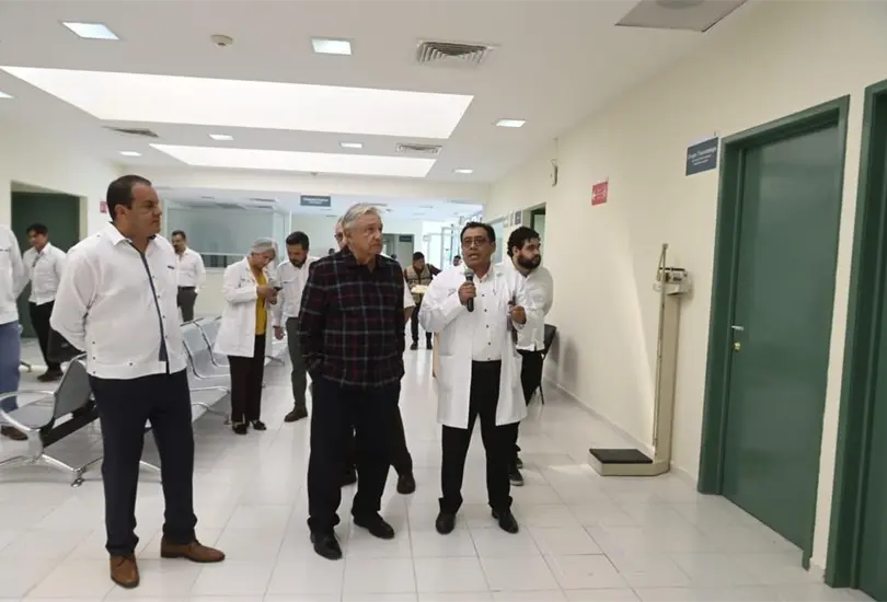 AMLO en el Hospital "Enf. Mar&iacute;a de la Luz Delgado Morales" ubicado en Temixco, Morelos